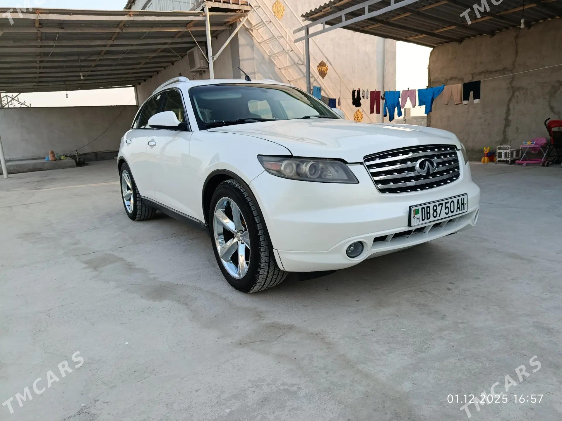 Infiniti FX35 2006 - 180 000 TMT - Bäherden - img 2