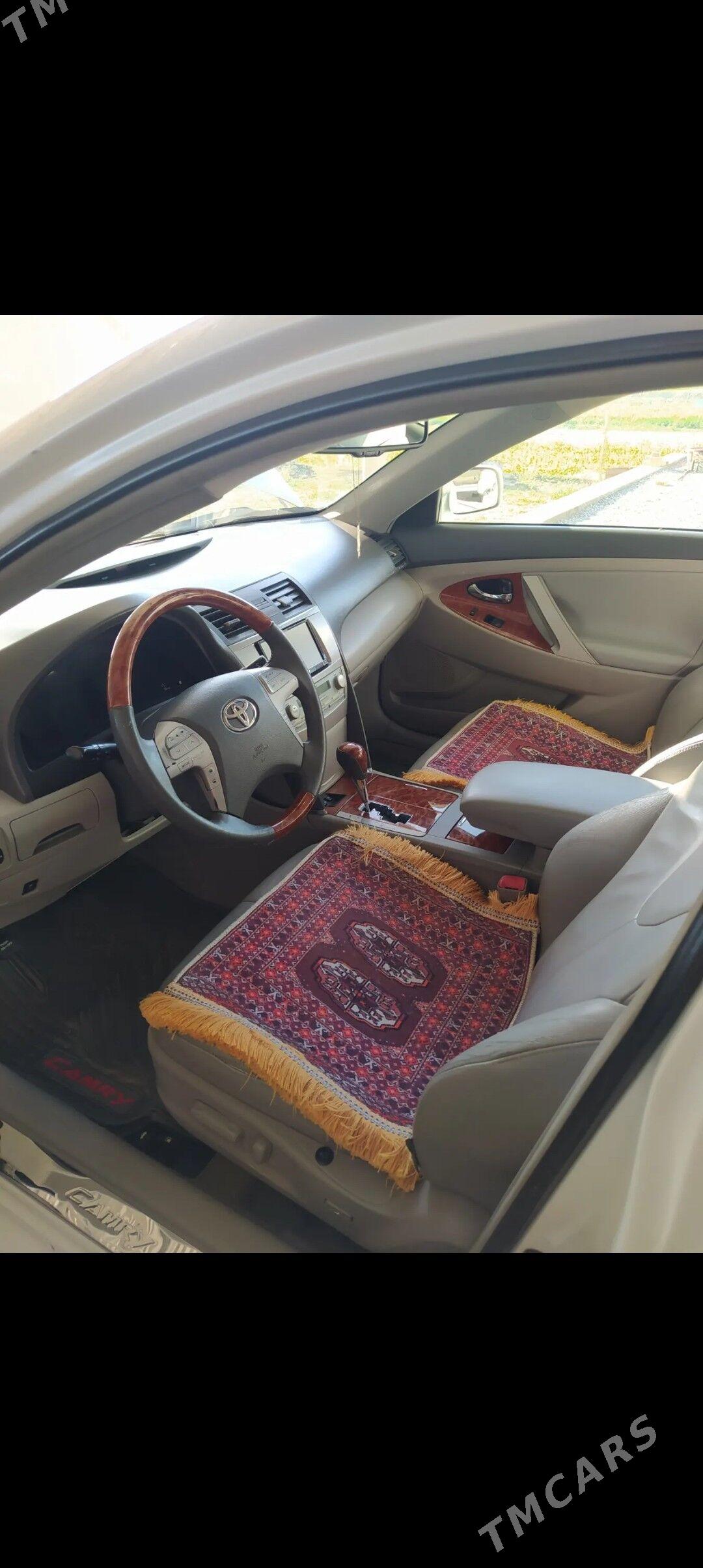 Toyota Camry 2008 - 180 000 TMT - Дашогуз - img 2