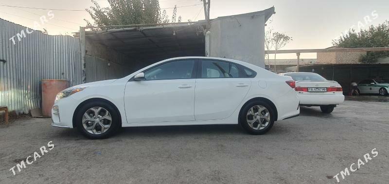 Kia Forte 2021 - 220 000 TMT - Мары - img 4