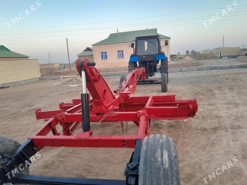 MTZ 80 1983 - 195 000 TMT - Babadaýhan - img 4