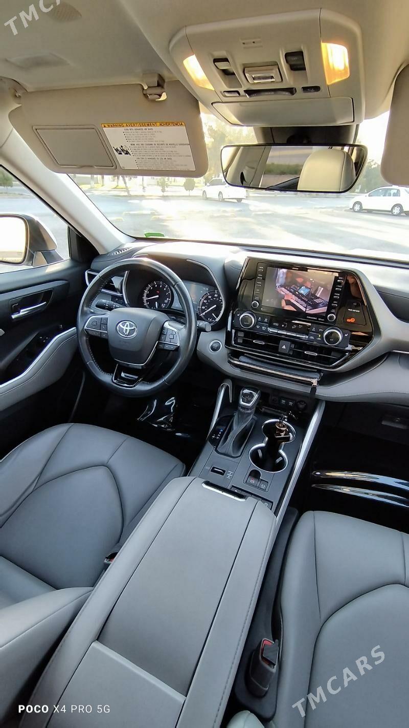 Toyota Highlander 2022 - 640 000 TMT - Aşgabat - img 6