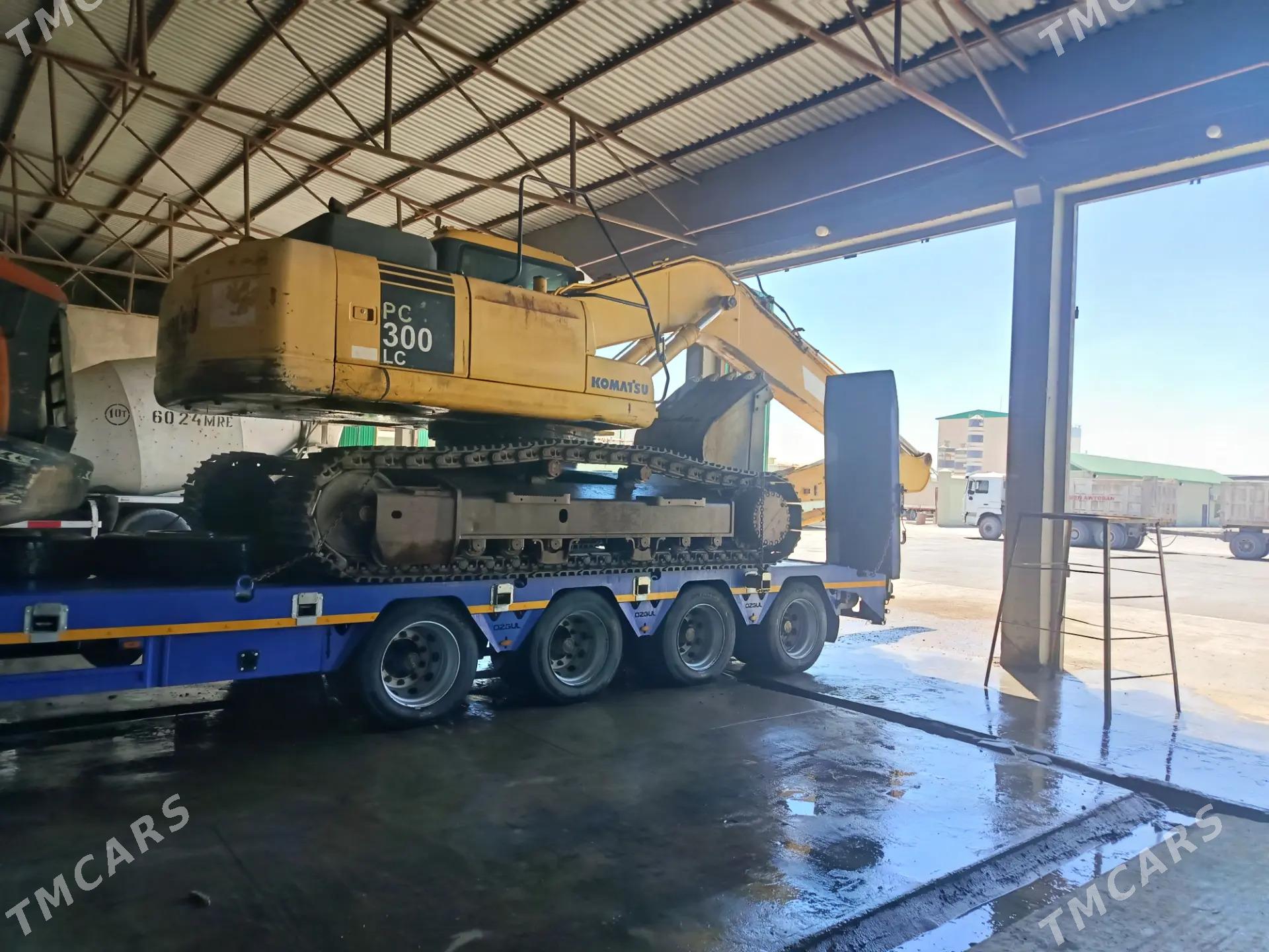 Komatsu D375A-6 2011 - 1 000 000 TMT - Мары - img 1