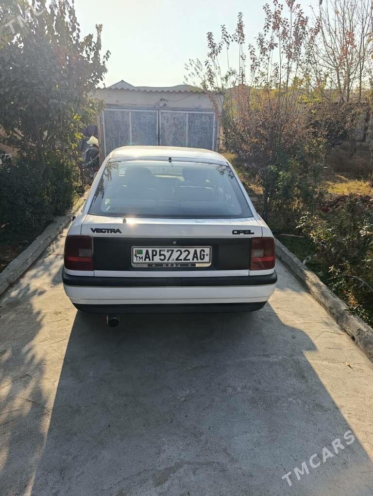Opel Vectra 1992 - 28 000 TMT - Bagyr - img 4