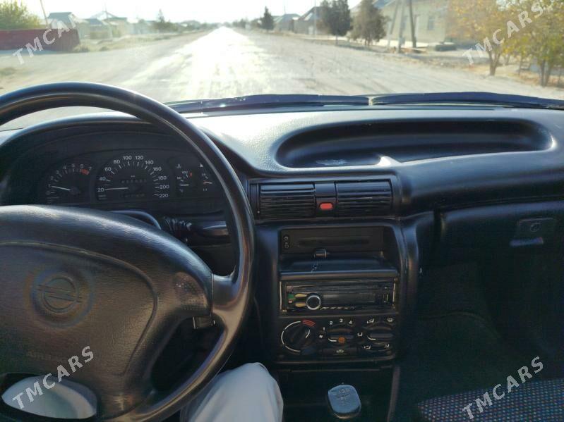 Opel Astra 1994 - 45 000 TMT - Бахарден - img 1