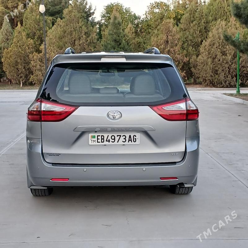 Toyota Sienna 2016 - 375 000 TMT - Гёкдепе - img 5