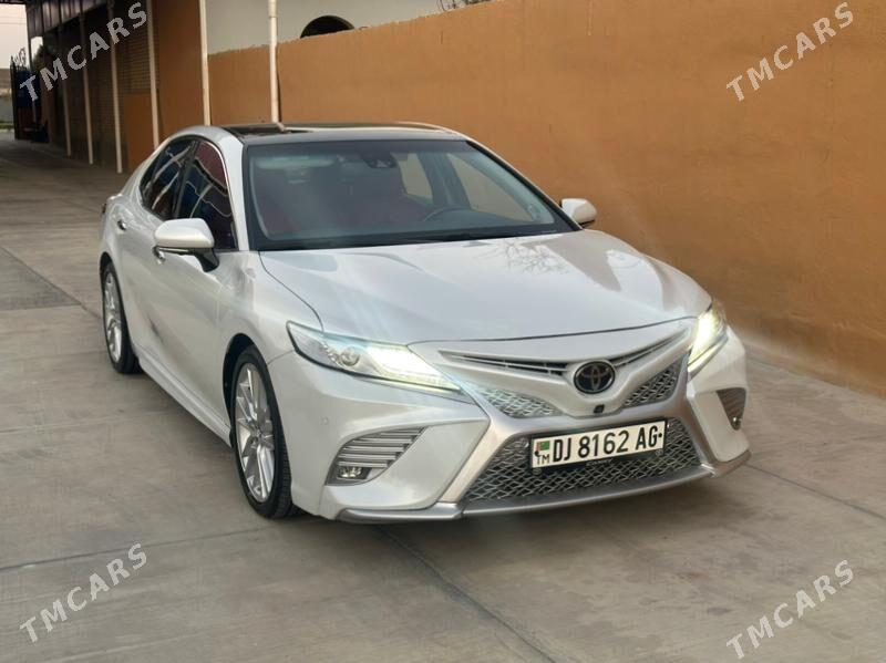 Toyota Camry 2019 - 360 000 TMT - Ашхабад - img 2