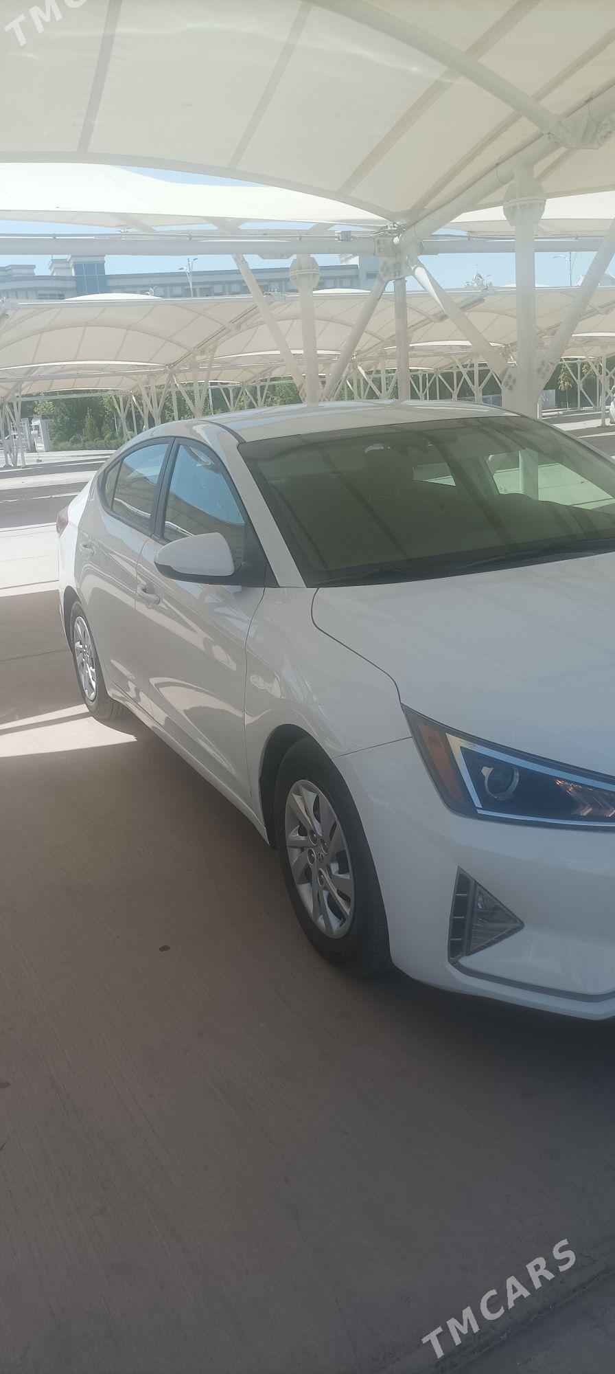 Hyundai Elantra 2019 - 200 000 TMT - Бузмеин - img 2