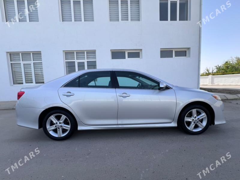 Toyota Camry 2013 - 260 000 TMT - Türkmenbaşy - img 4