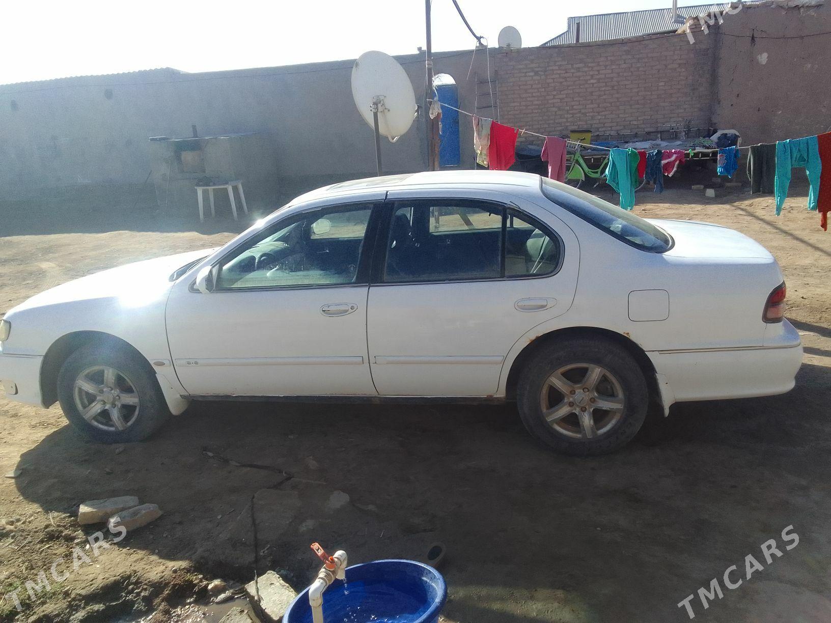 Infiniti I30 1996 - 28 000 TMT - Oguz han - img 3