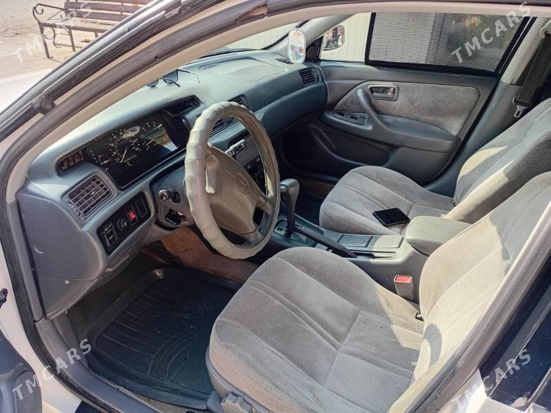 Toyota Camry 1997 - 123 000 TMT - Baýramaly - img 4