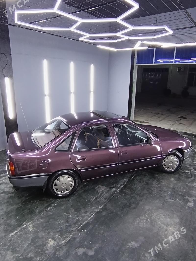 Opel Vectra 1992 - 39 000 TMT - Мары - img 3