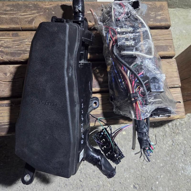 CaKemry fusebox 2 000 TMT - Анев - img 2