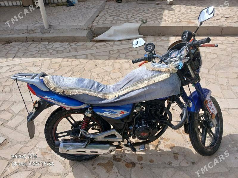 Fekon FK200-14G 2014 - 16 000 TMT - Magdanly - img 6