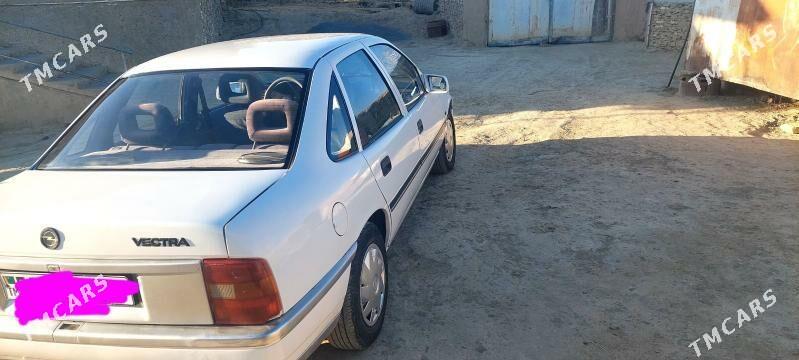 Opel Vectra 1991 - 37 000 TMT - Bäherden - img 4