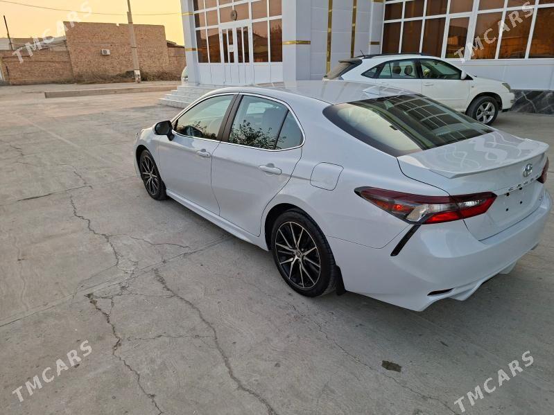 Toyota Camry 2022 - 360 000 TMT - Туркменабат - img 4