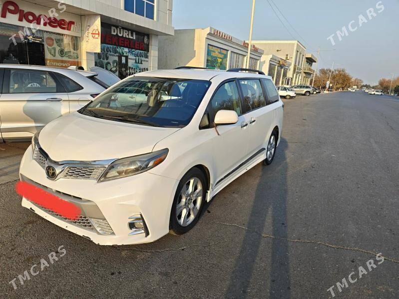Toyota Sienna 2018 - 385 000 TMT - Mary - img 3