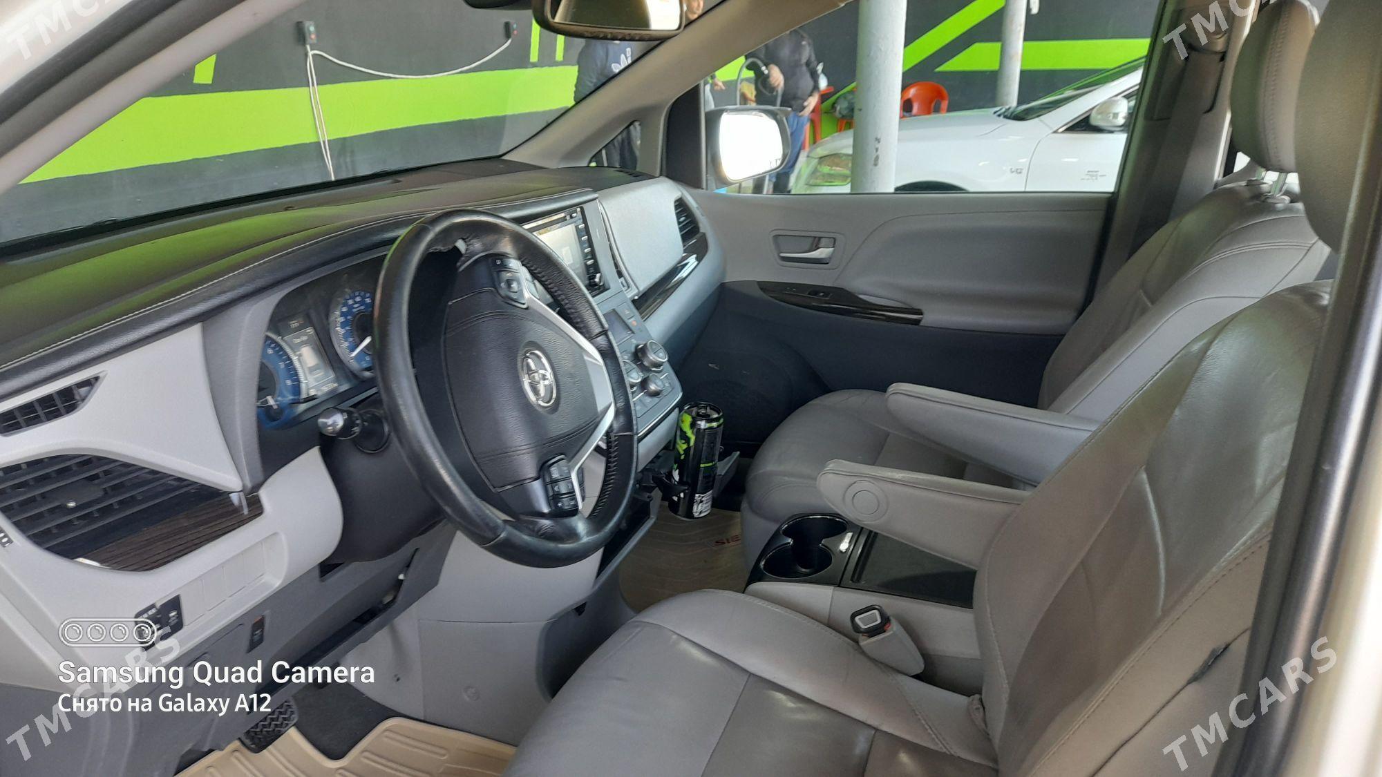 Toyota Sienna 2020 - 420 000 TMT - Änew - img 4