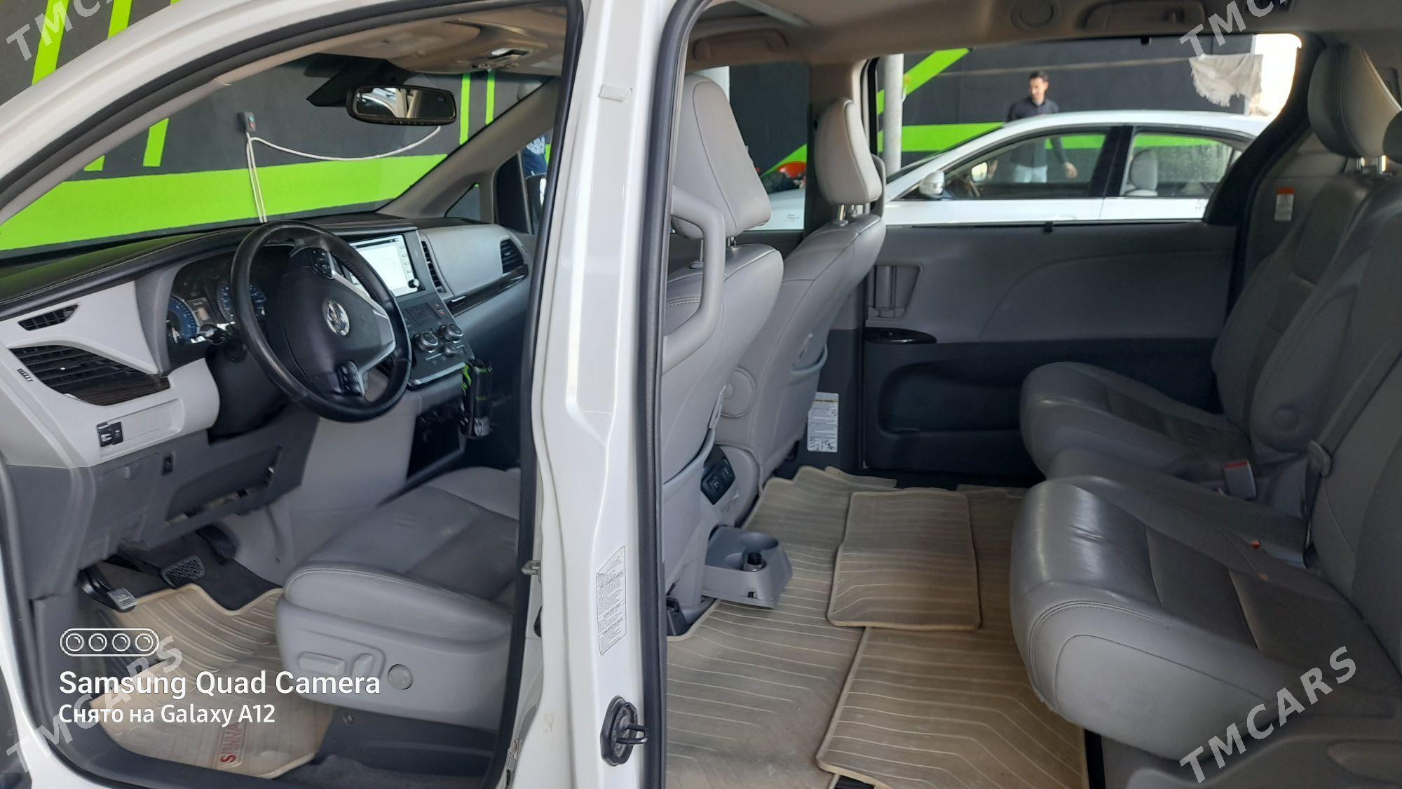 Toyota Sienna 2020 - 420 000 TMT - Änew - img 5