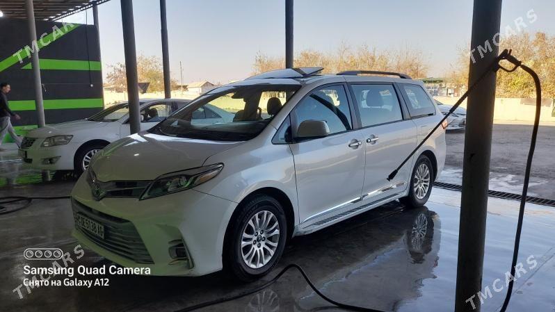 Toyota Sienna 2020 - 420 000 TMT - Änew - img 6