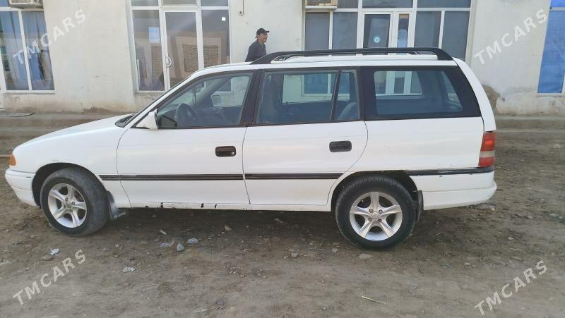 Opel Astra 1992 - 33 000 TMT - Байрамали - img 2