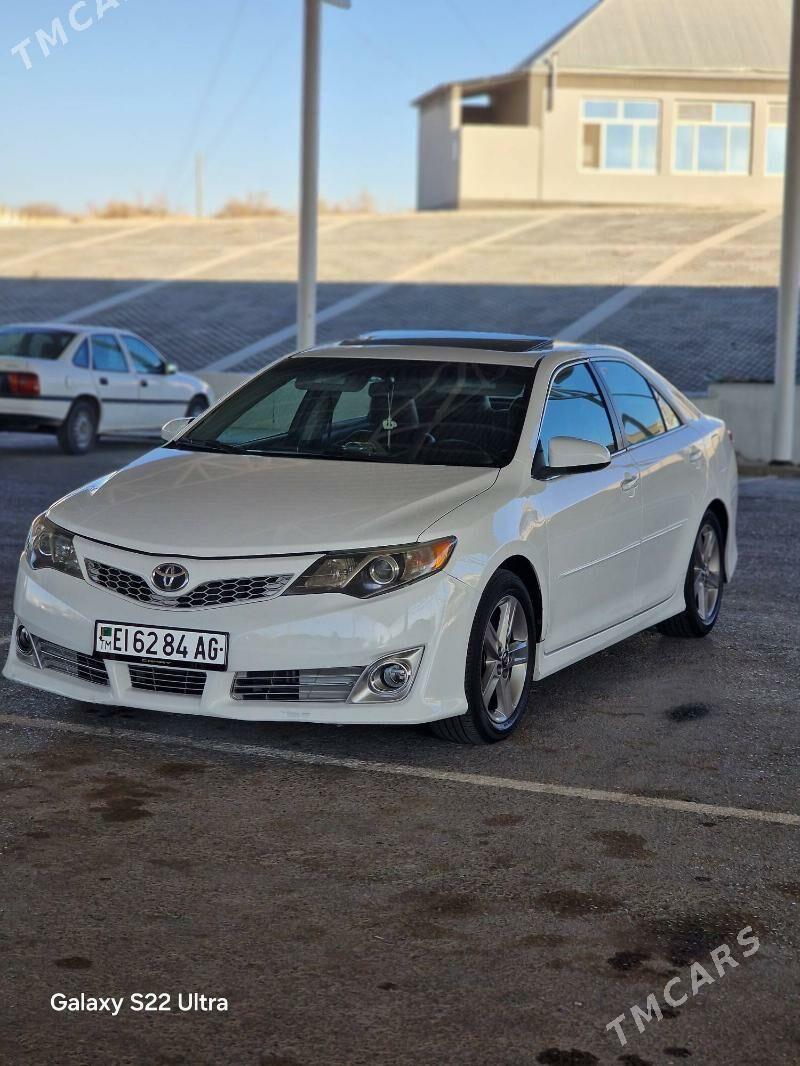 Toyota Camry 2013 - 250 000 TMT - Aşgabat - img 8