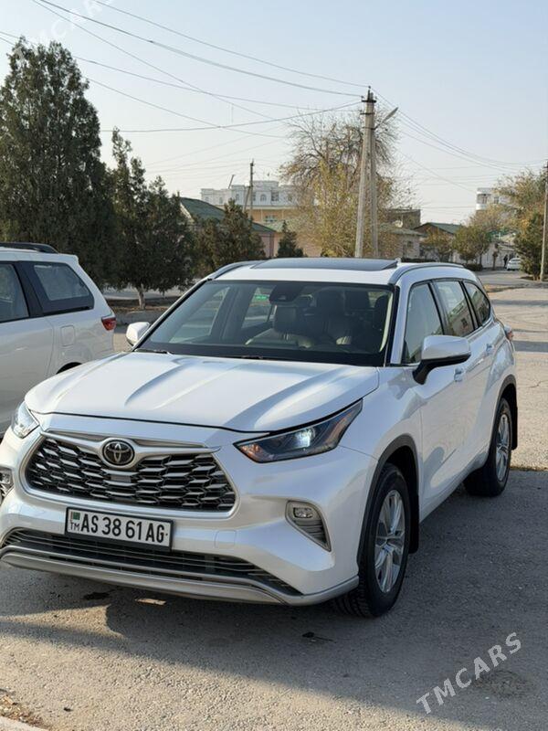 Toyota Highlander 2021 - 530 000 TMT - Aşgabat - img 8