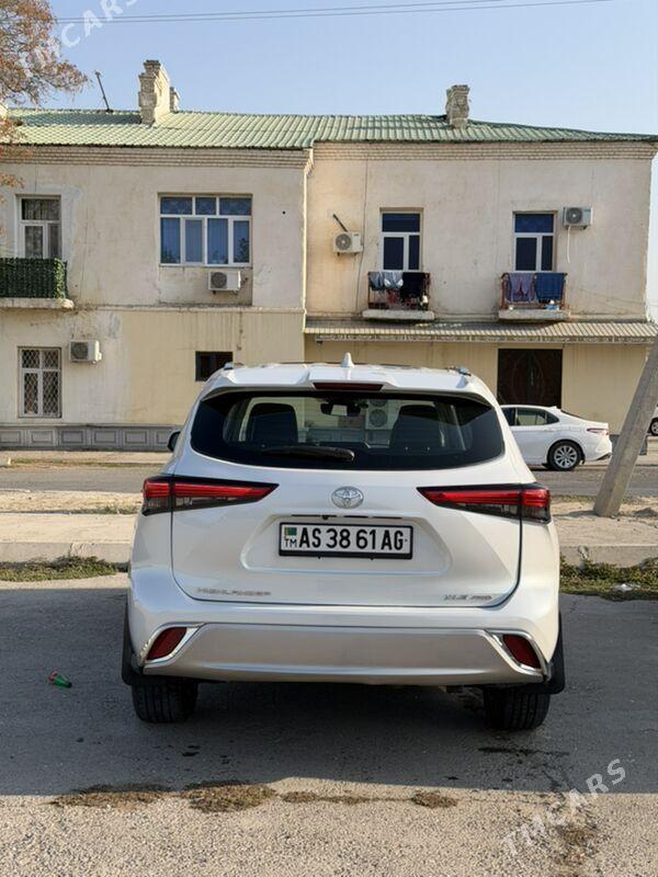 Toyota Highlander 2021 - 530 000 TMT - Aşgabat - img 5
