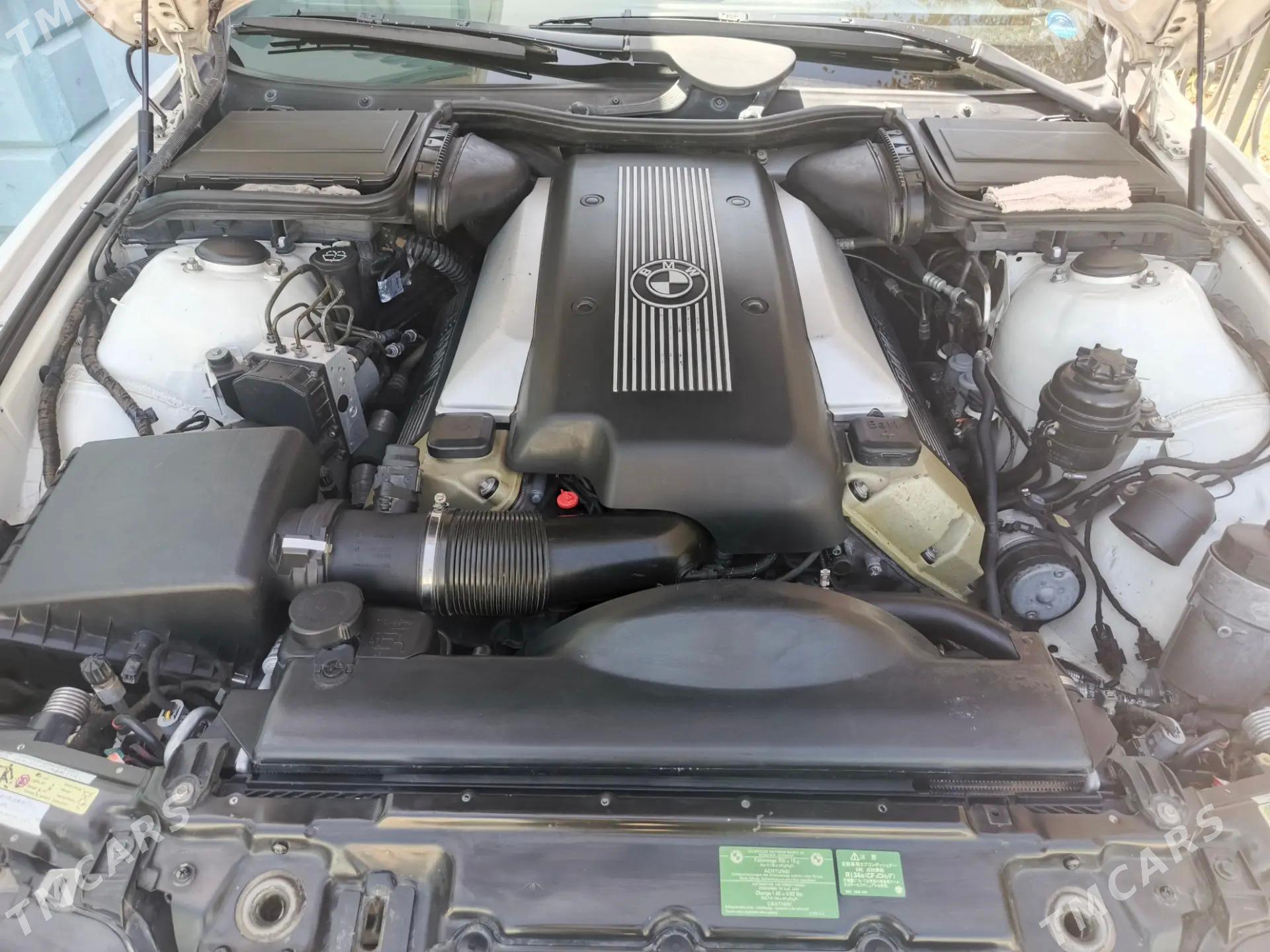 BMW E39 2003 - 220 000 TMT - Ашхабад - img 4