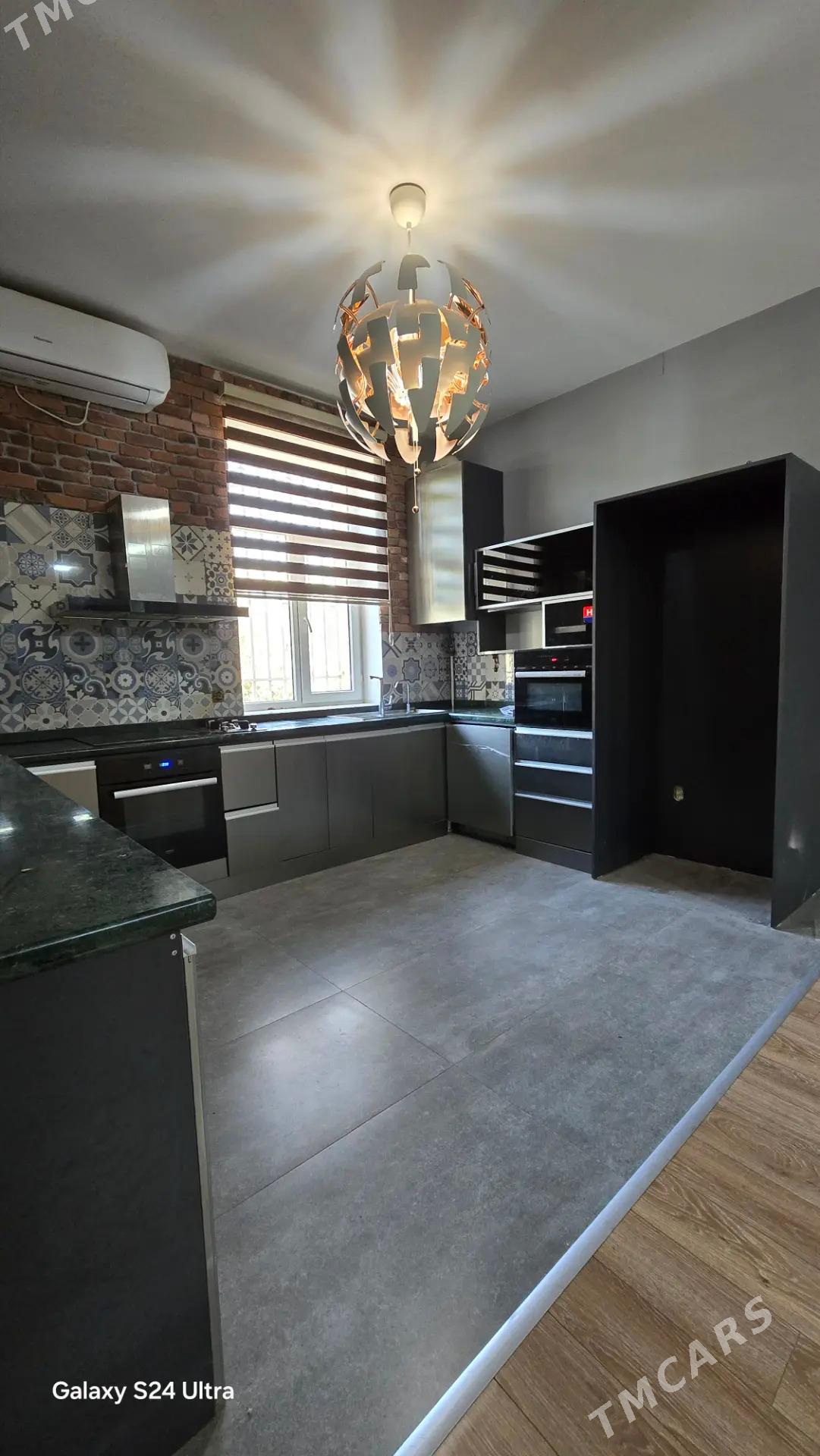 Центр Дублекс 1-2 этаж 4 комн - Kim raýon - img 8