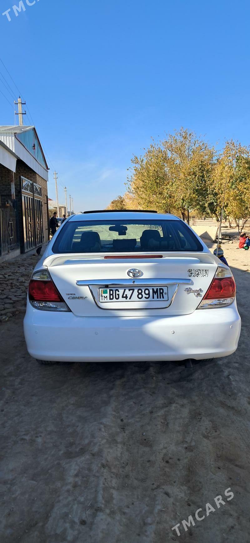 Toyota Camry 2005 - 250 000 TMT - Каракумский этрап - img 9