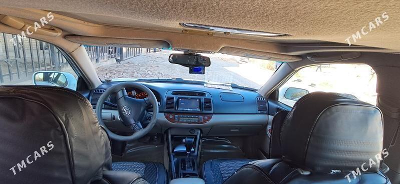 Toyota Camry 2005 - 250 000 TMT - Каракумский этрап - img 4