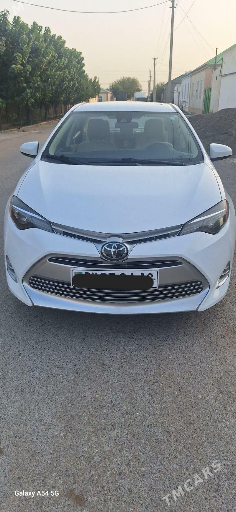 Toyota Corolla 2018 - 220 000 TMT - Чоганлы - img 1