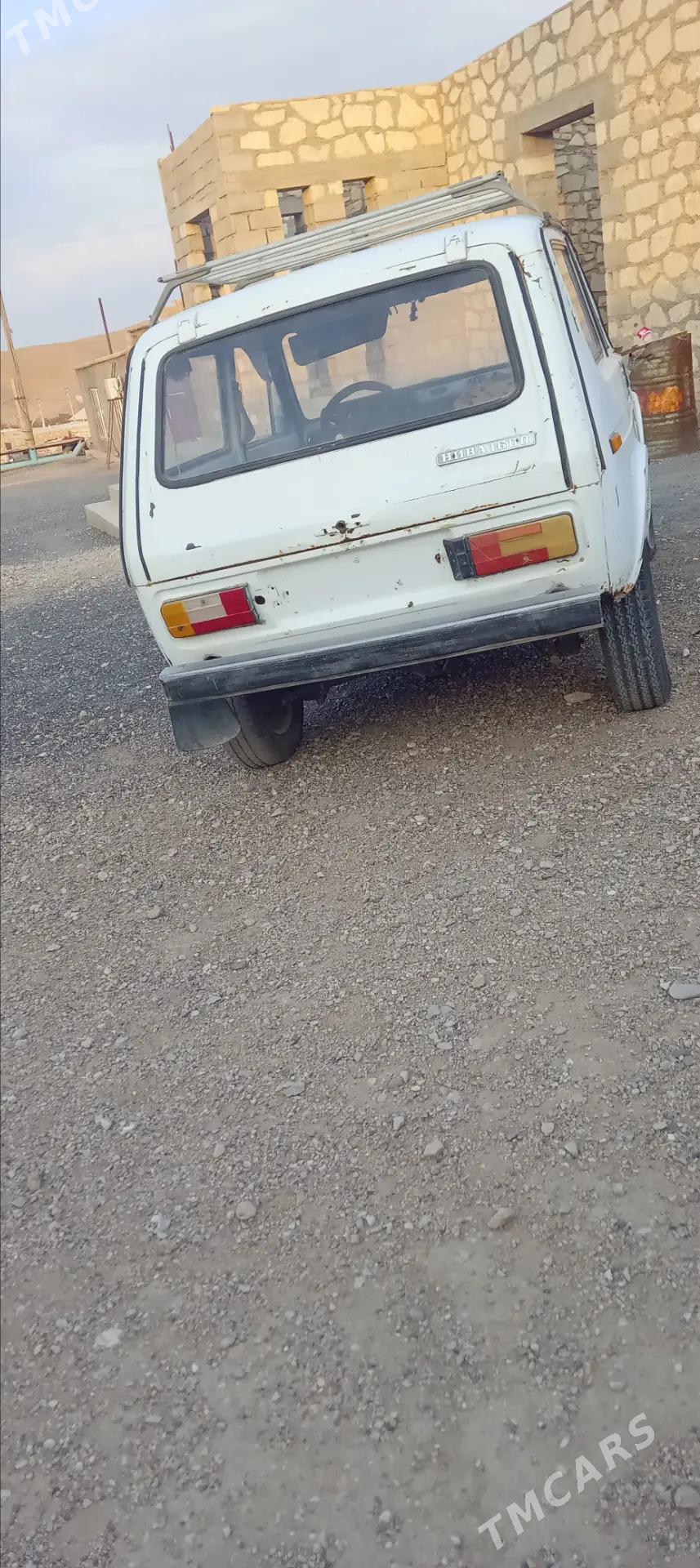 Lada Niva 2002 - 9 000 TMT - Джебел - img 3