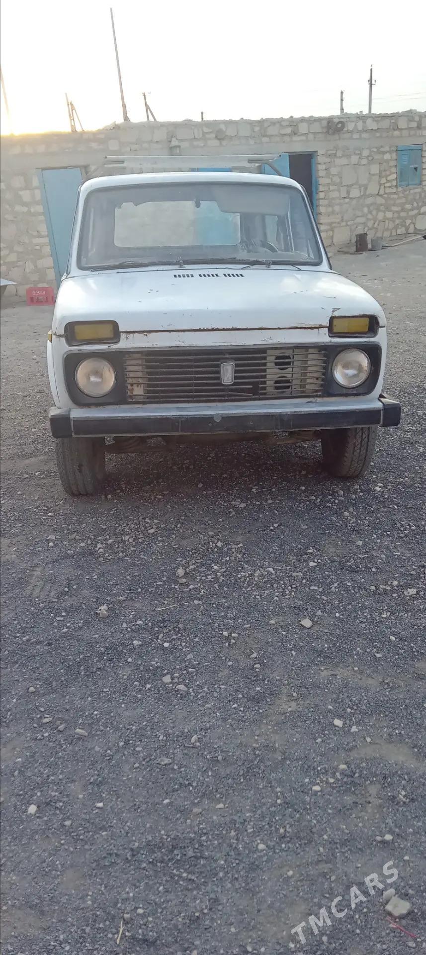 Lada Niva 2002 - 9 000 TMT - Джебел - img 2