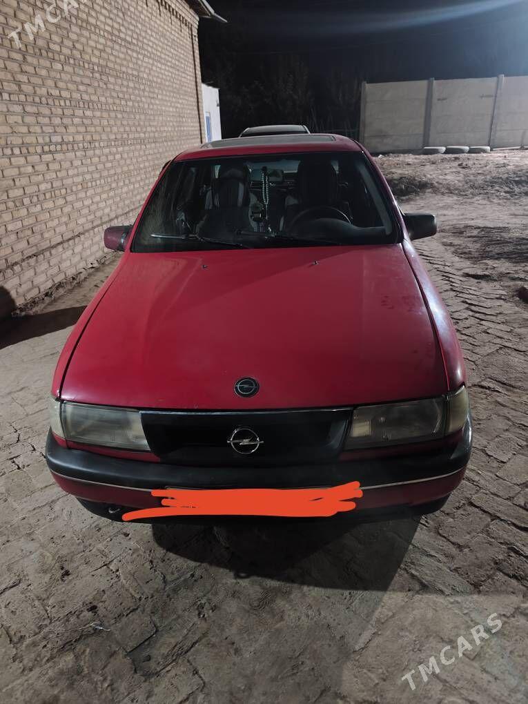 Opel Vectra 1989 - 35 000 TMT - Мургап - img 1