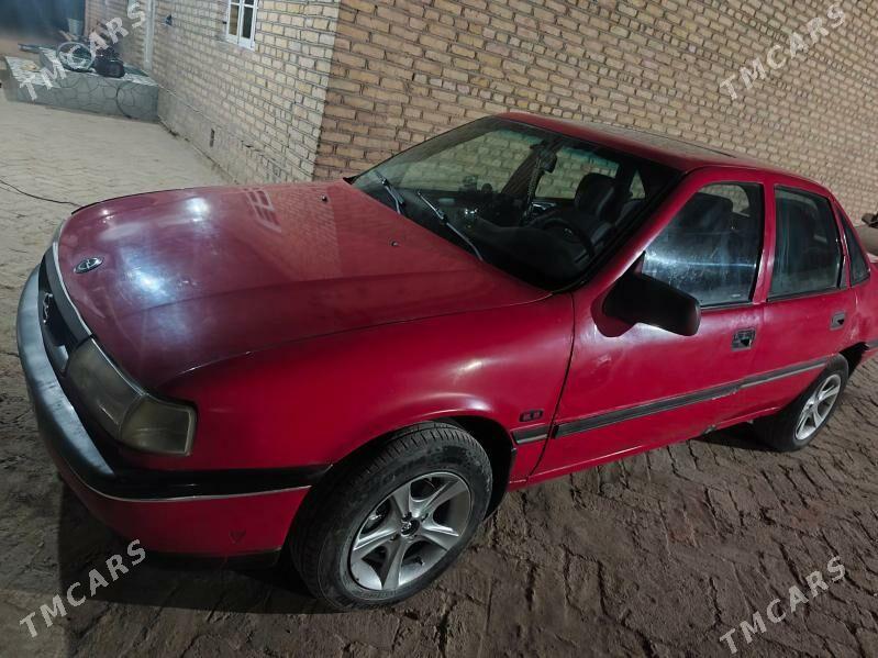 Opel Vectra 1989 - 35 000 TMT - Мургап - img 2