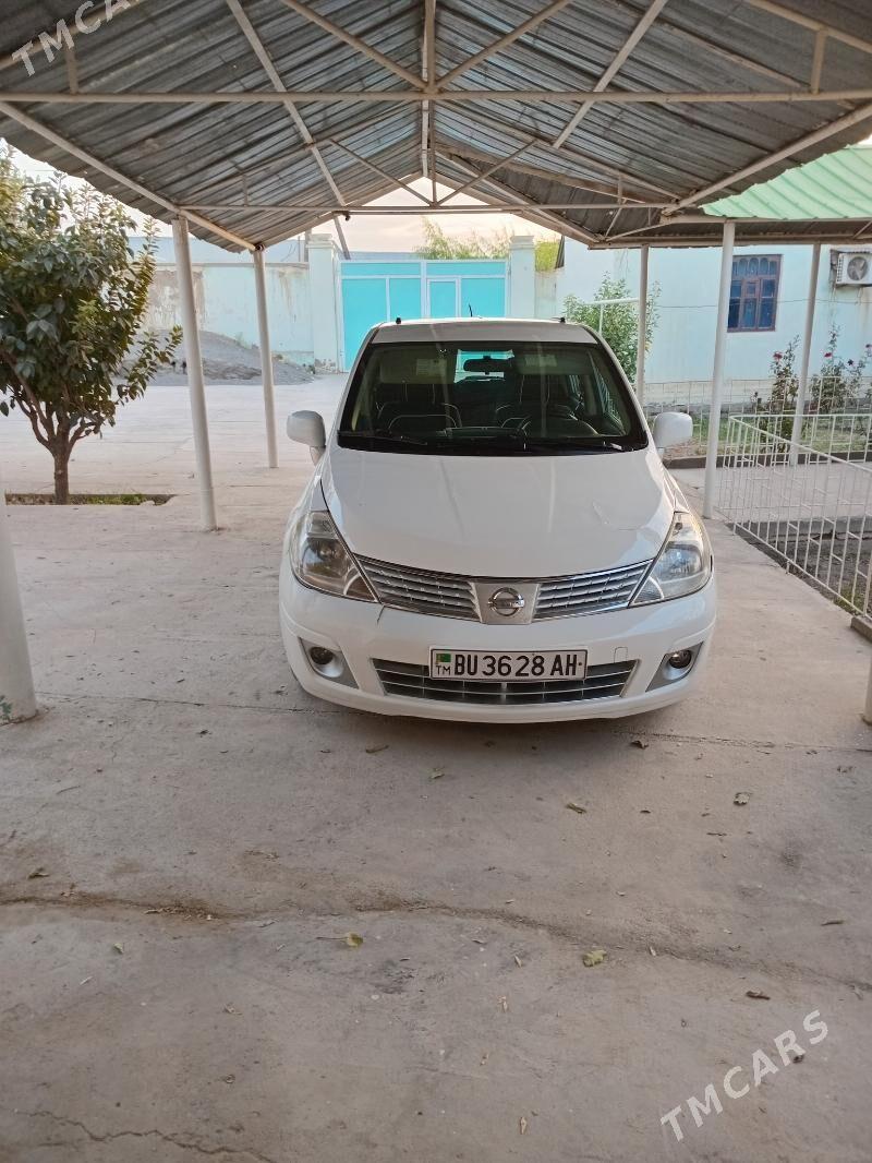 Nissan Versa 2010 - 110 000 TMT - Kaka - img 2