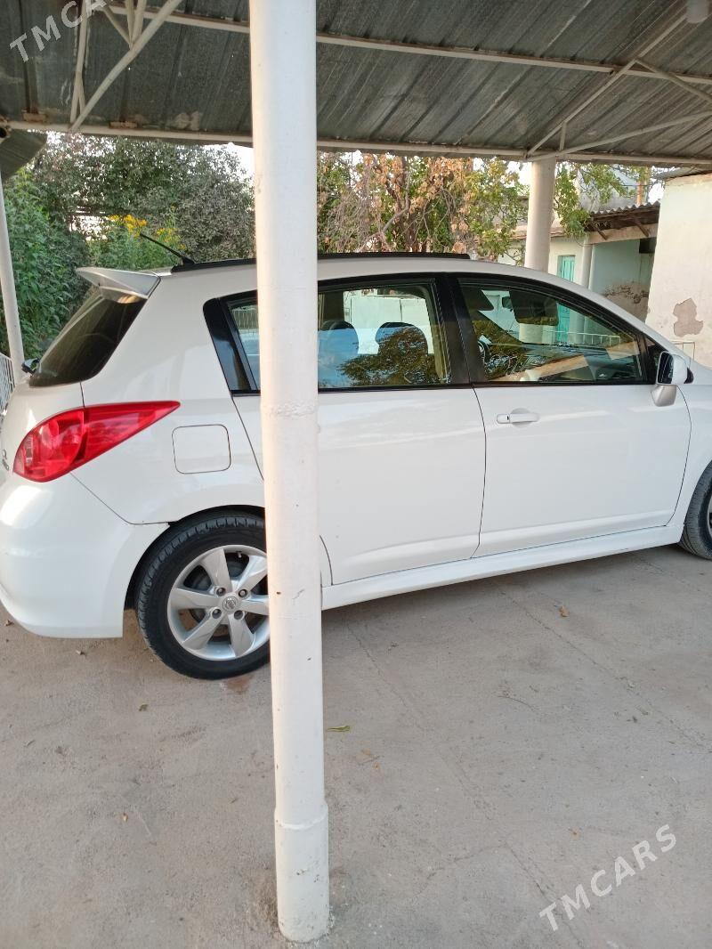 Nissan Versa 2010 - 110 000 TMT - Kaka - img 1