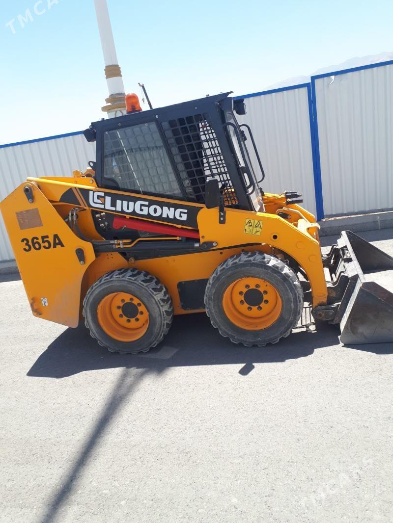 JCB ICX 2011 - 200 000 TMT - Анев - img 2