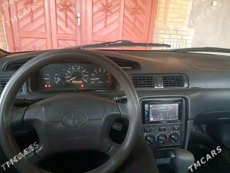 Toyota Camry 2000 - 165 000 TMT - Дашогуз - img 6