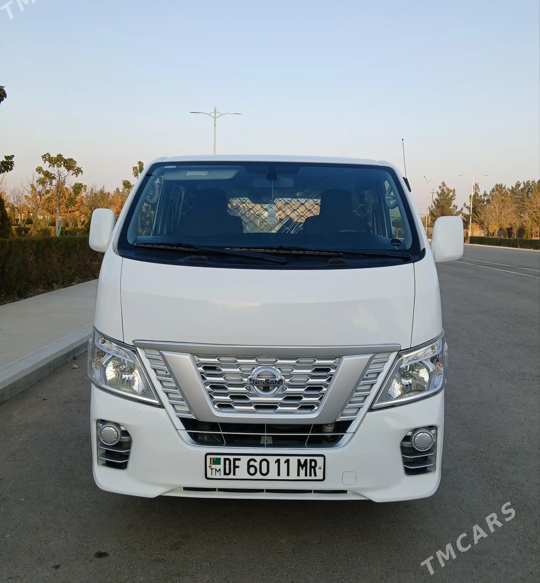 Nissan Urvan 2019 - 320 000 TMT - Mary - img 8