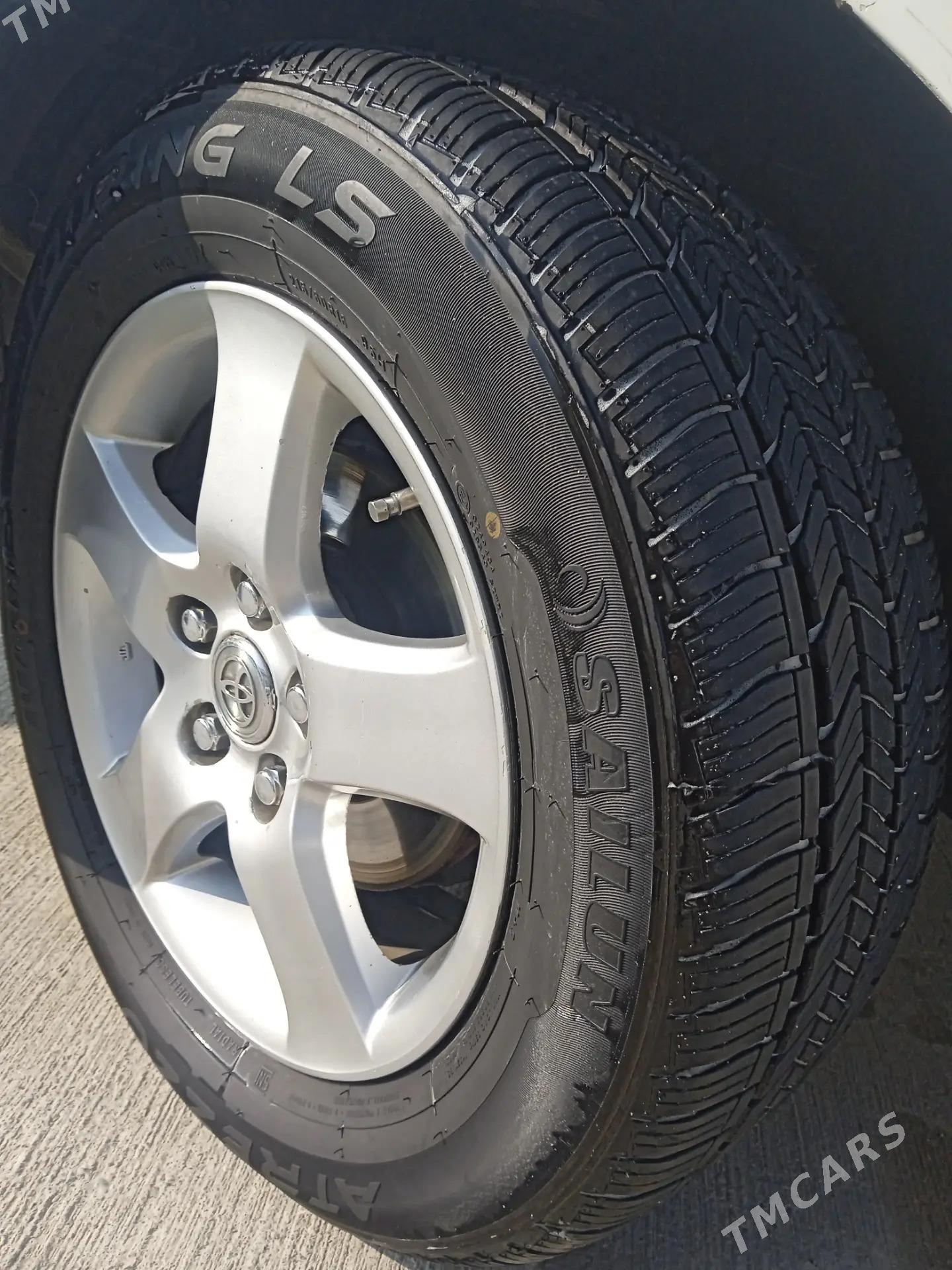 Toyota Camry 2004 - 160 000 TMT - Анев - img 5