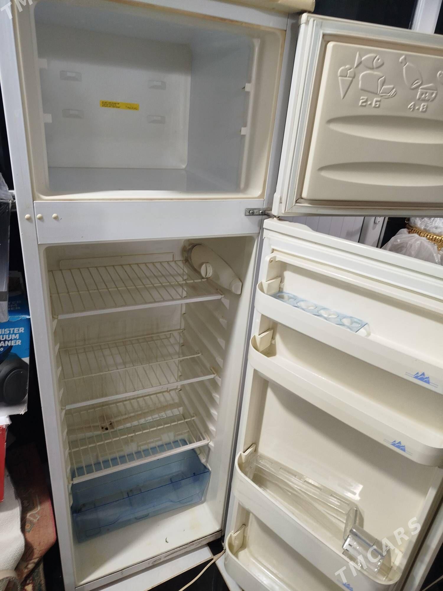 holadilnik - 4 mkr - img 2