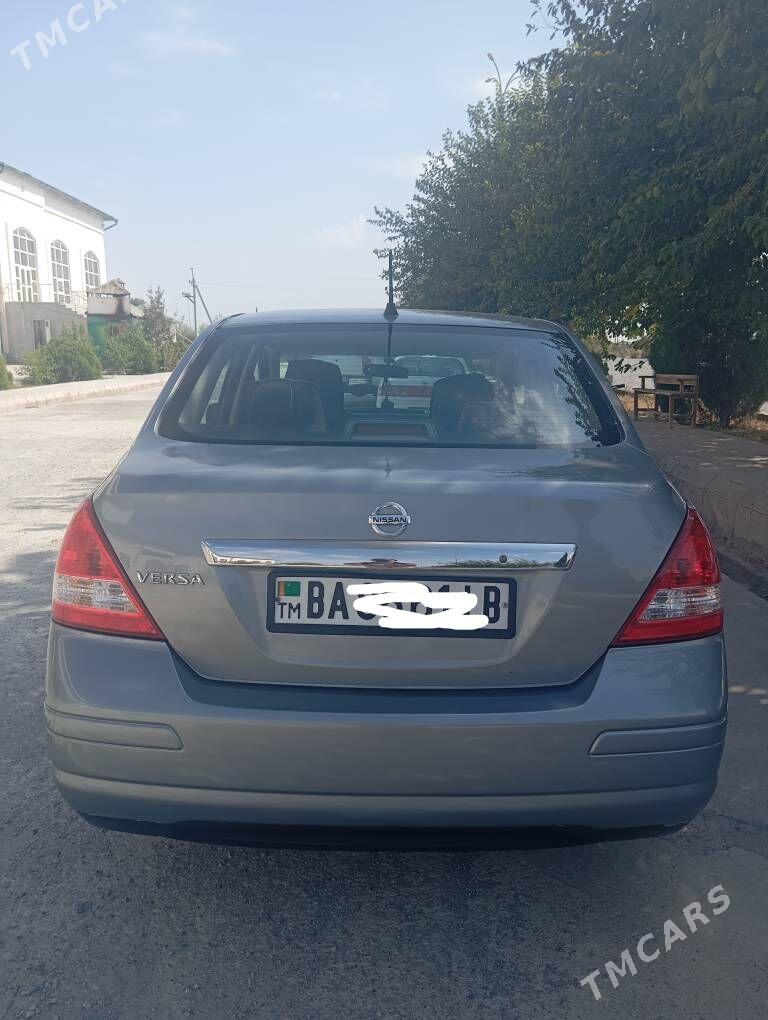 Nissan Versa 2010 - 100 000 TMT - Türkmenabat - img 9