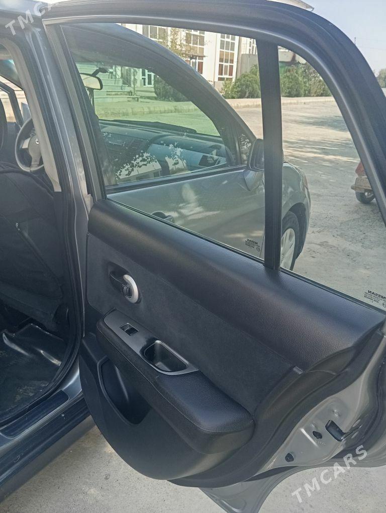 Nissan Versa 2010 - 100 000 TMT - Türkmenabat - img 4
