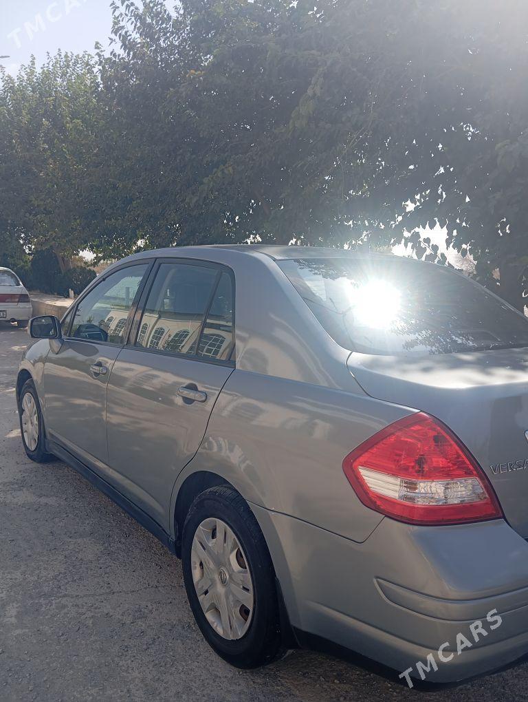 Nissan Versa 2010 - 100 000 TMT - Türkmenabat - img 6