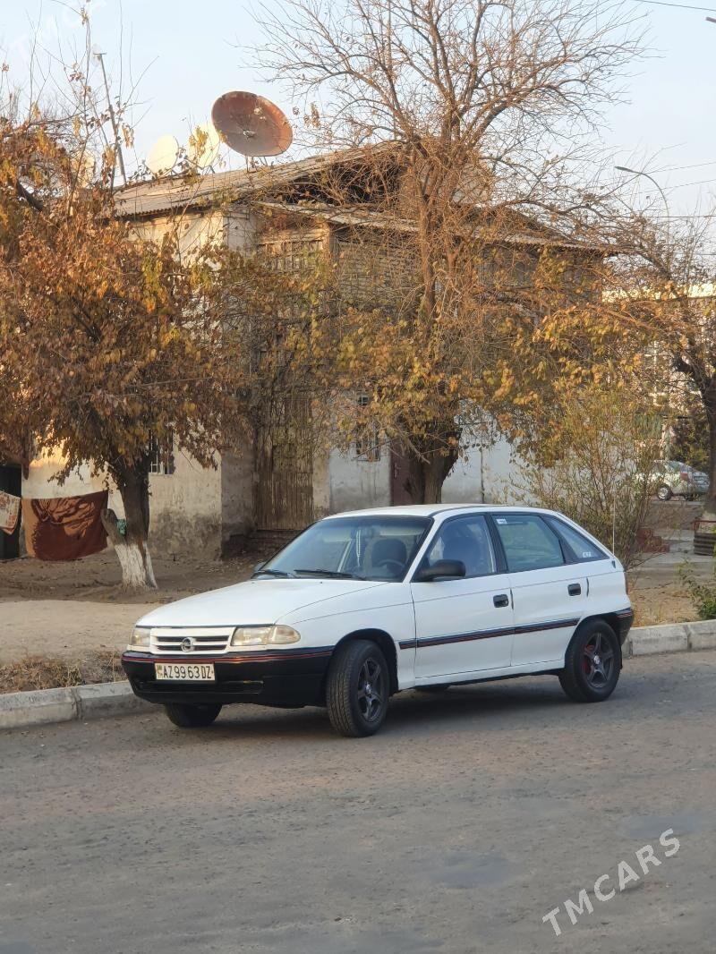 Opel Astra 1992 - 42 000 TMT - Дашогуз - img 4