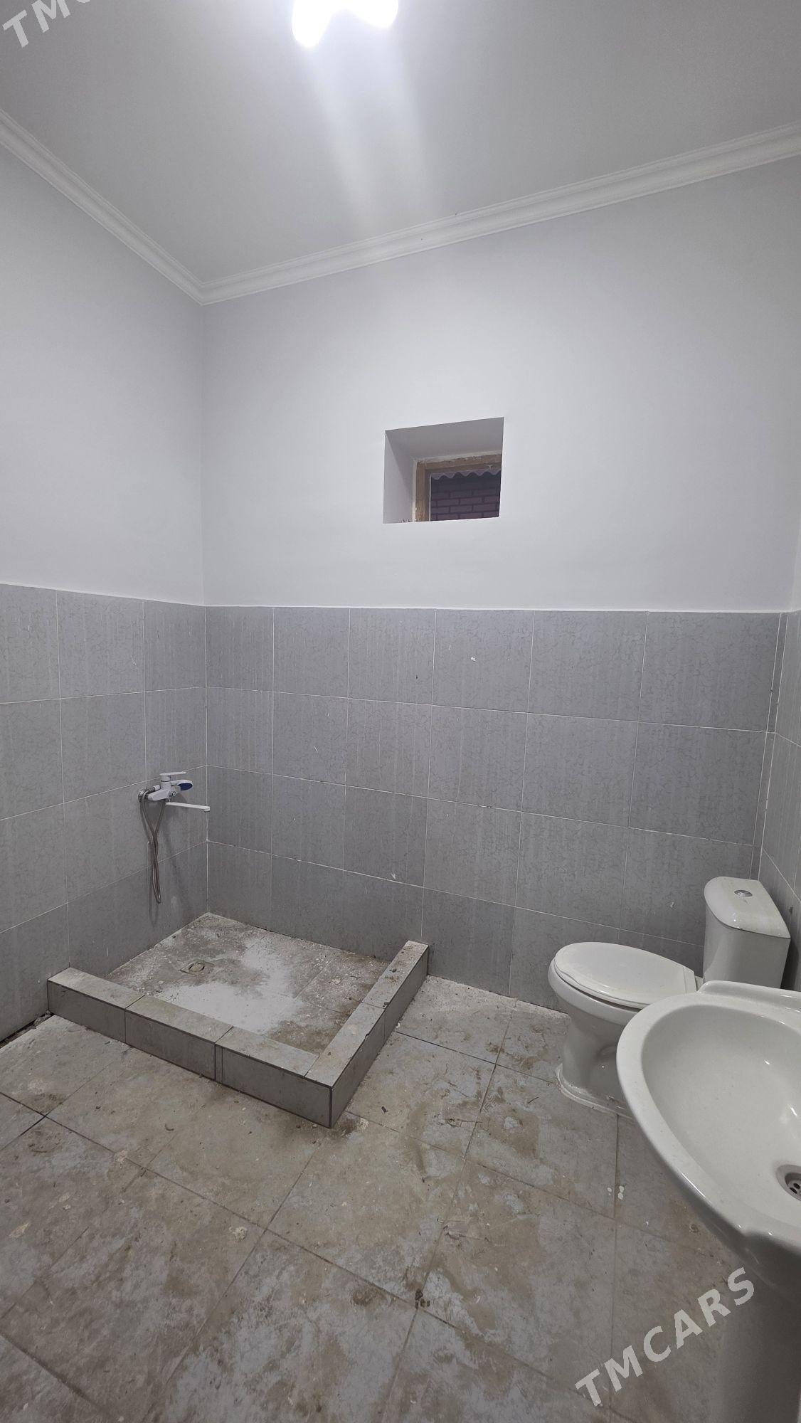 Howly 2komn kuhnya sanuzel bar - Мары - img 7