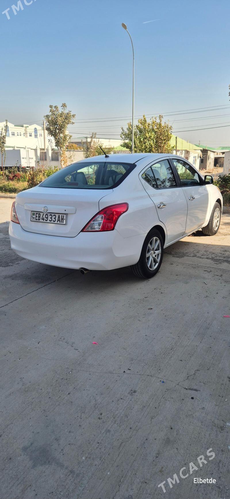 Nissan Versa 2012 - 108 000 TMT - Ашхабад - img 7