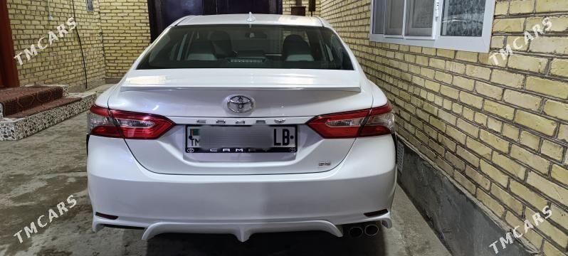 Toyota Camry 2019 - 300 000 TMT - Дянев - img 3